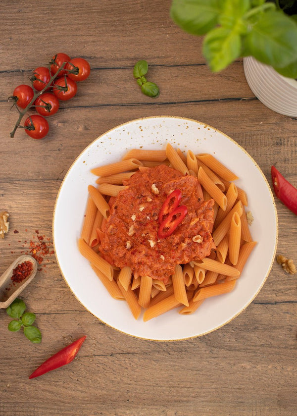 Linsenpenne mit Pesto rosso - Veprosa